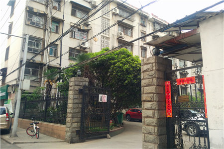 青州市老火车站西宿舍2室1厅1卫